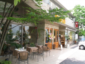 ベーカリーカフェ イワゴー